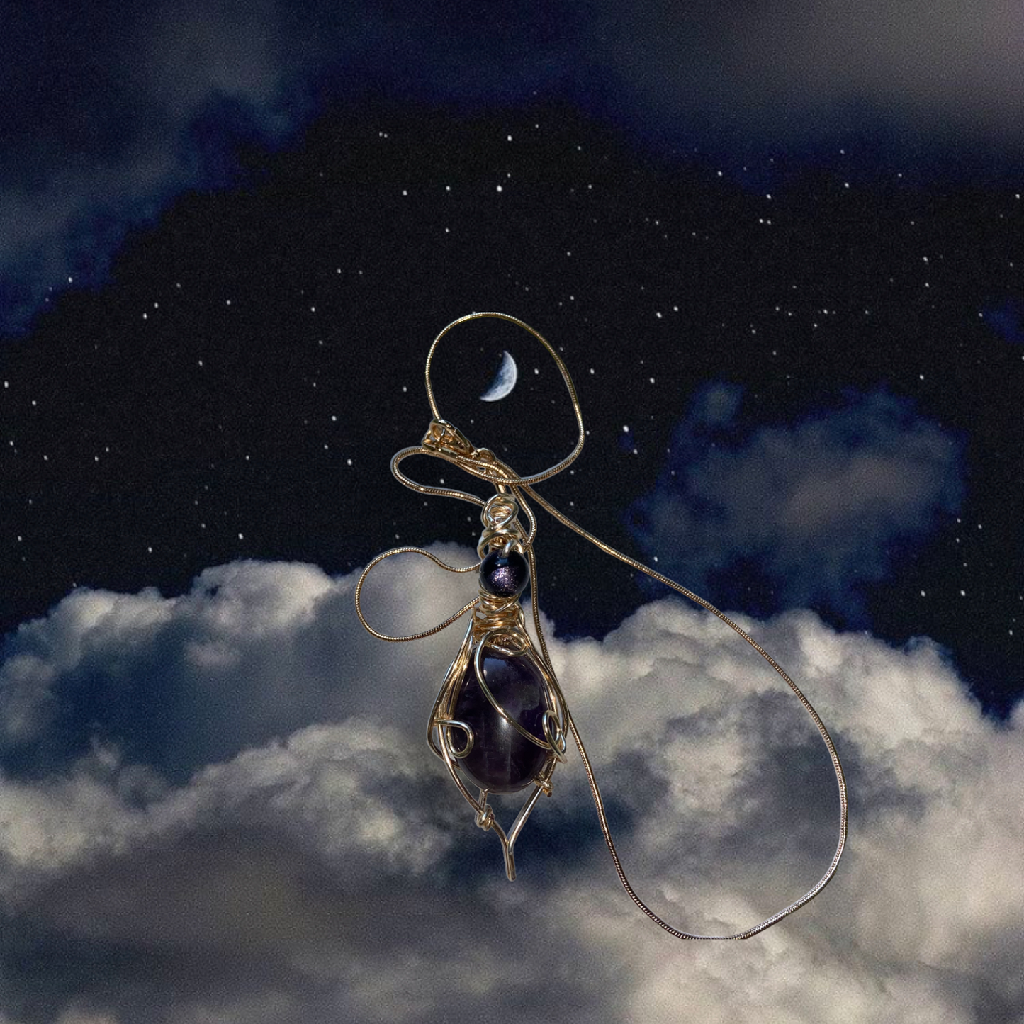 Circe’s Blessing Amethyst Amulet